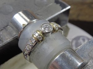Pt900/K18YGリングのダイヤ爪交換