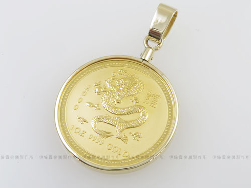 オーストラリア１００ドル記念コイン　K18枠