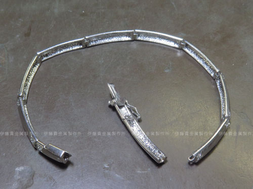K18WGブレスレットの修理