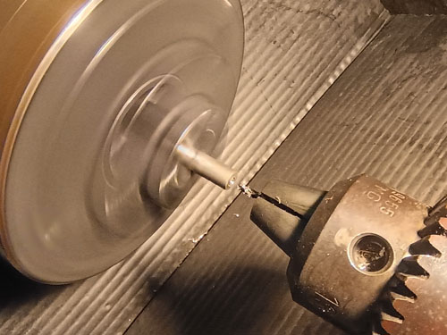 純正部品が無い旋盤