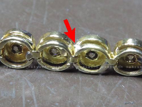 切れたテニスブレスレットの修理